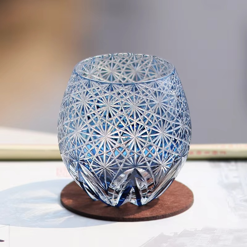 Exquisite Cut Crystal Whiskey Sake Glass