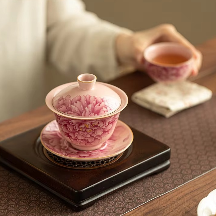 Chinese Ceramic Peony Tea Set with Lid