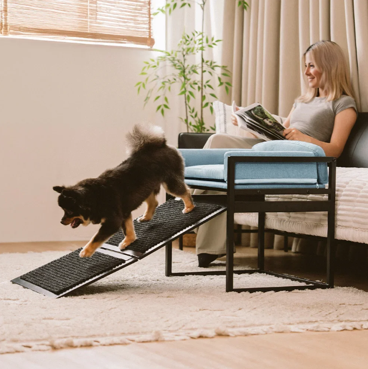 Sturdy Wooden Pet Stair with Easy Step Ramp