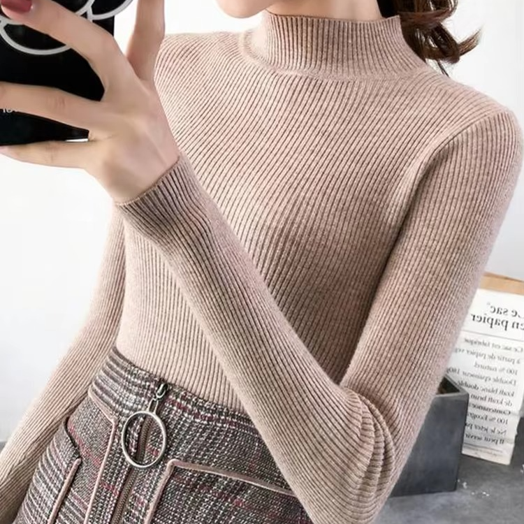 Classic Fit Crew Neck Winter Sweater