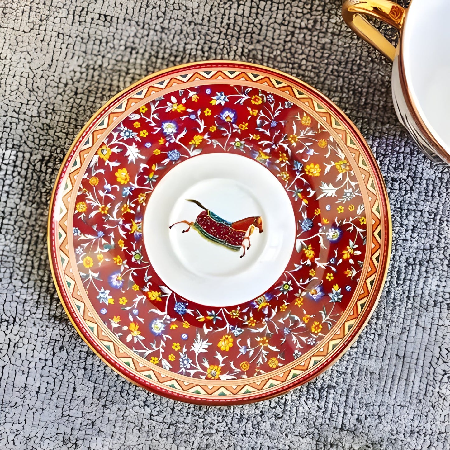 Luxury White Coffee Cups with Gold Trim for Home