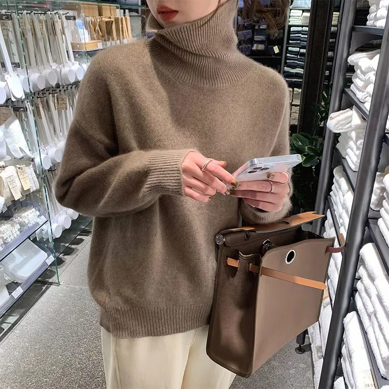 Classic Crew Neck Pullover Sweater