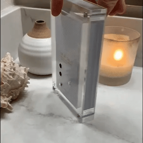 Clear HD Picture Digital Frame