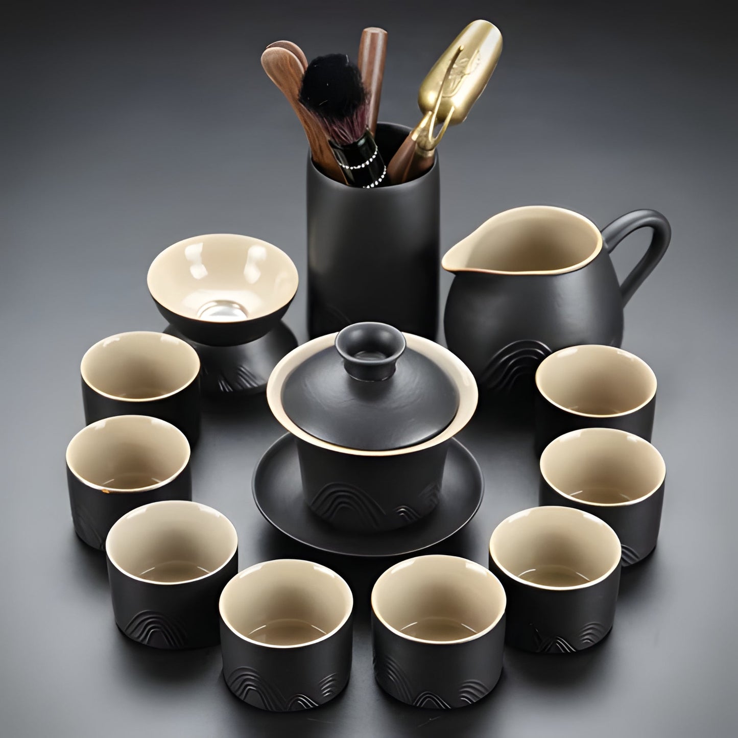 Traditional Chinese Tea Set with Safe Handle Teapot and Cups