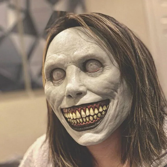 Spooky Evil Clown Mask