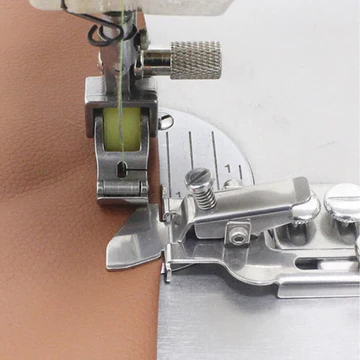Universal Sewing Machine Feet Kit