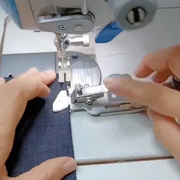 Universal Sewing Machine Feet Kit