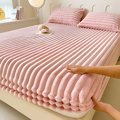 Plush Comfortable Fitted Bed Sheet