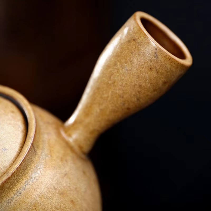 Traditional Asian Ceramic Handle Teapot 12oz