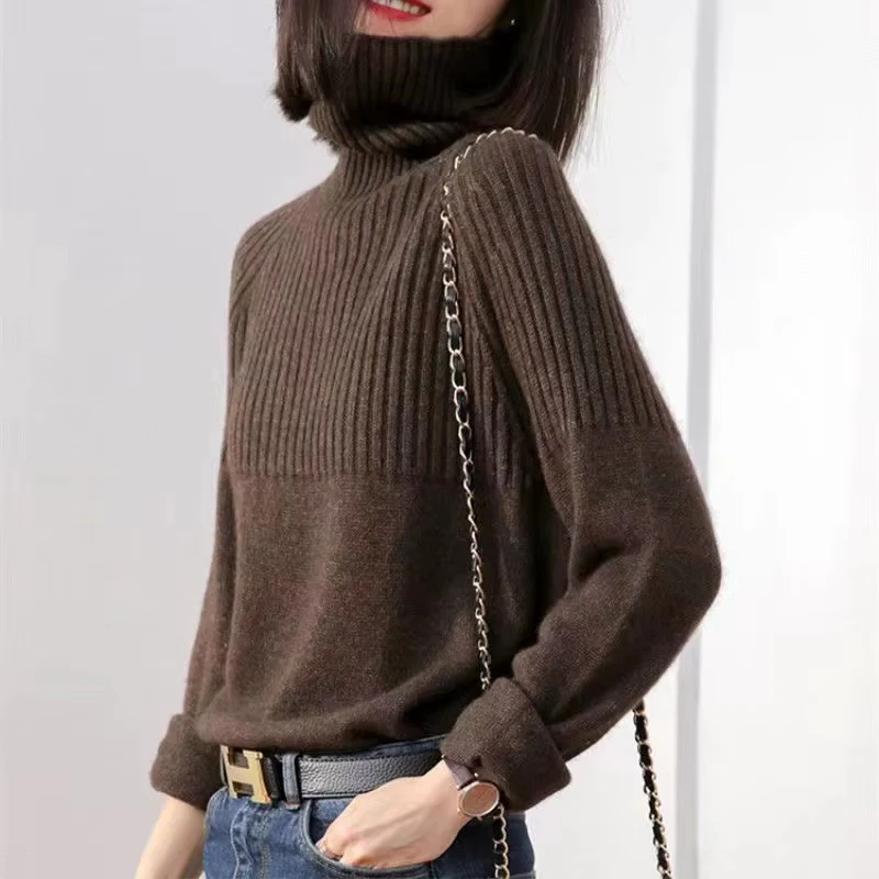 Soft Women's Turtleneck Cashmere Pullover