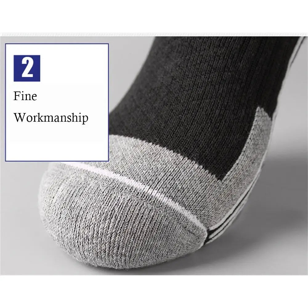 Warm Breathable Skiing Socks for Cold Weather