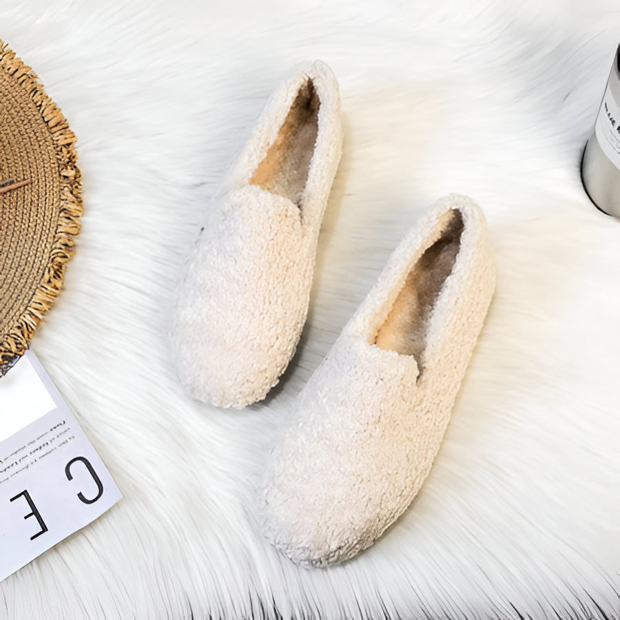 Cozy Women's Slipper Moccasins with Soft Fleece Inside
