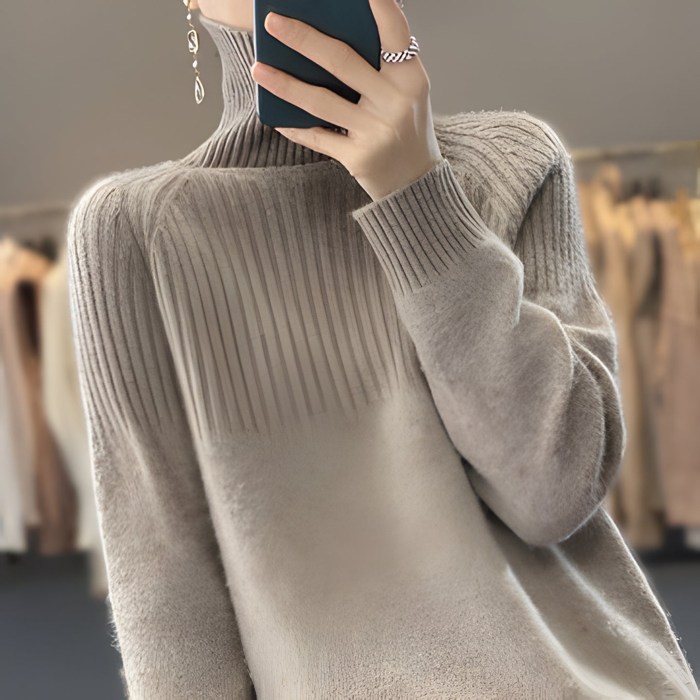 Soft Women's Turtleneck Cashmere Pullover