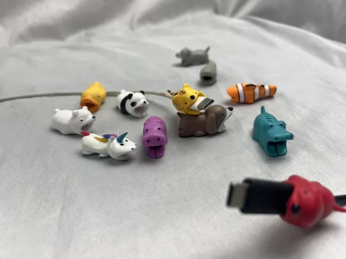 Fun Animal Chew Cable Sleeve