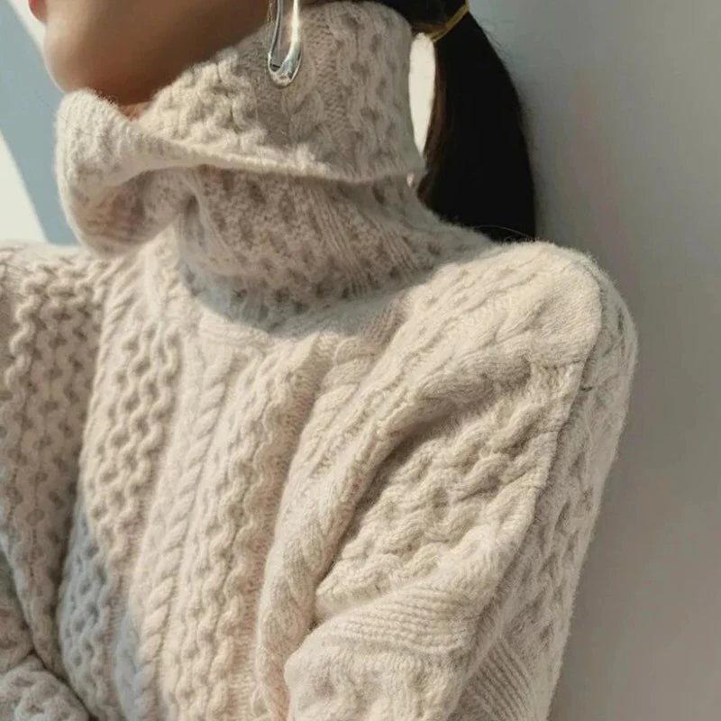 Soft Plaid Crew Neck Cashmere Sweater