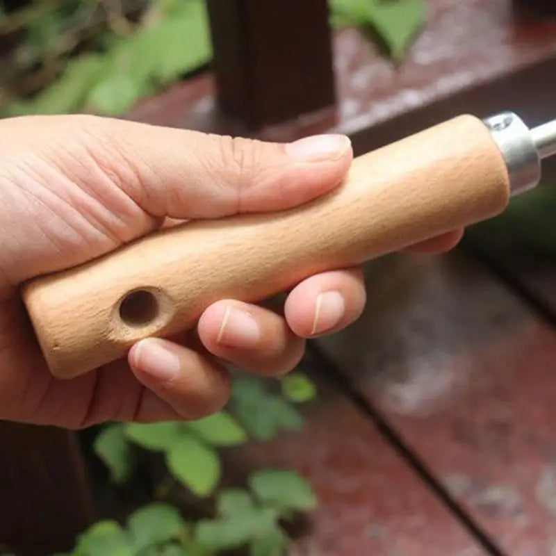 Effective Garden Weeding Tool for Tight Spaces