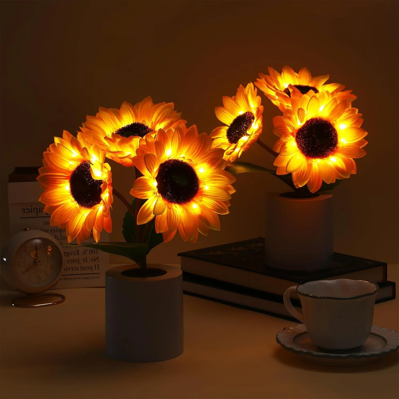 Bright Floral Table Lamp with LED Lights - Hehif