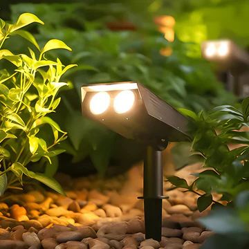 Outdoor LED Solar Powered Color Changing Spot Light