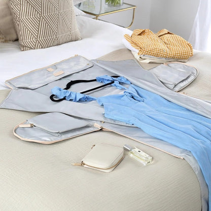Spacious Folding Ladies Travel Duffel Bag with Suit Section