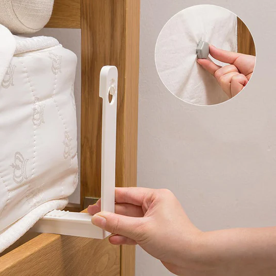Easy Fit Bed Sheet Holders Clip Set