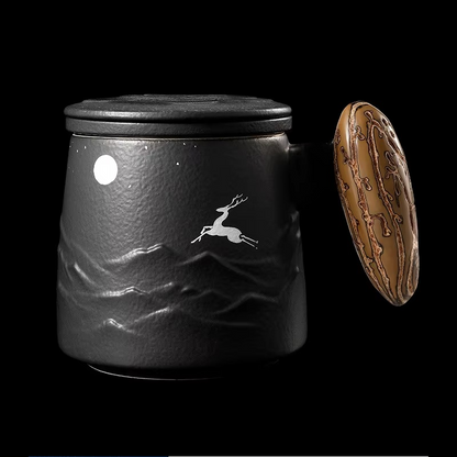 Big Ceramic Coffee Mug with Lid and Insulated Handle