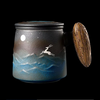 Big Ceramic Coffee Mug with Lid and Insulated Handle