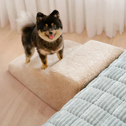 Easy Step Pet Ramp for Small and Senior Dogs