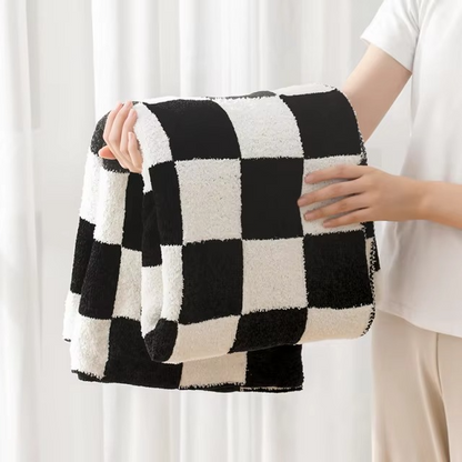 Cozy Plaid Throw Blanket