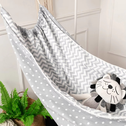 Comfy Hanging Chair for Kids Indoor Outdoor Use