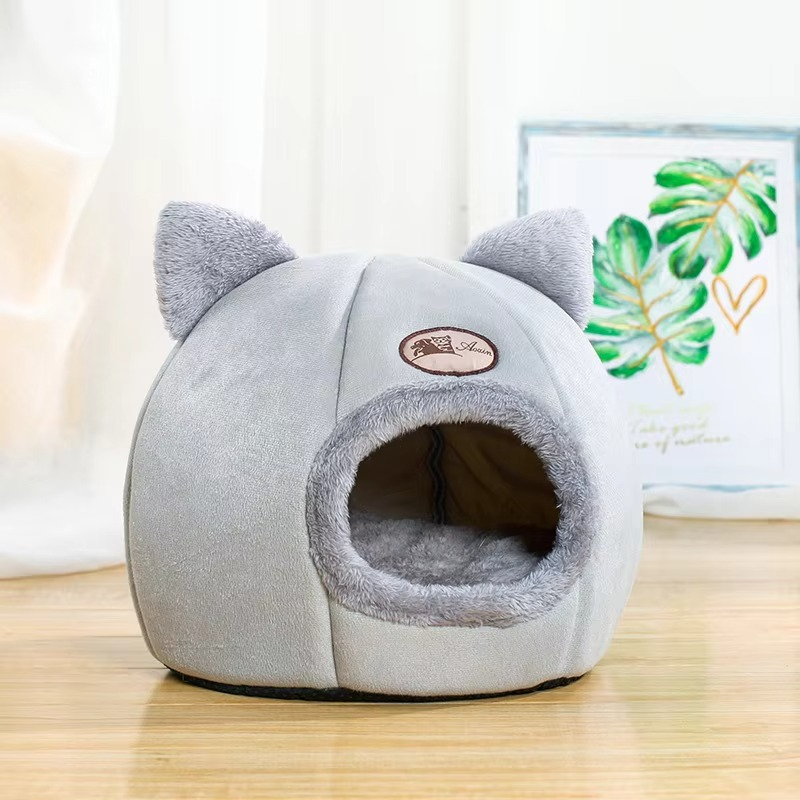 Warm Fleece Pet Bed for Cats and Small Dogs