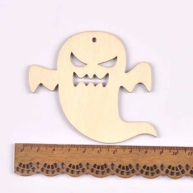 Spooky Wooden Decor Discs for Halloween Crafting