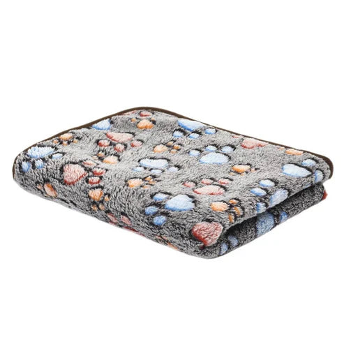 Soft Fleece Pet Throw with Cute Paw Pattern