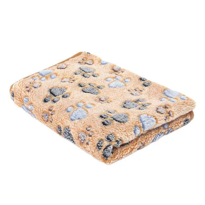 Soft Fleece Pet Throw with Cute Paw Pattern