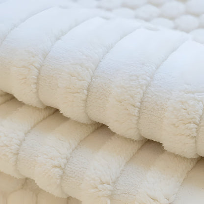 Plush Fuzzy Sofa Throw for Cold Weather Comfort