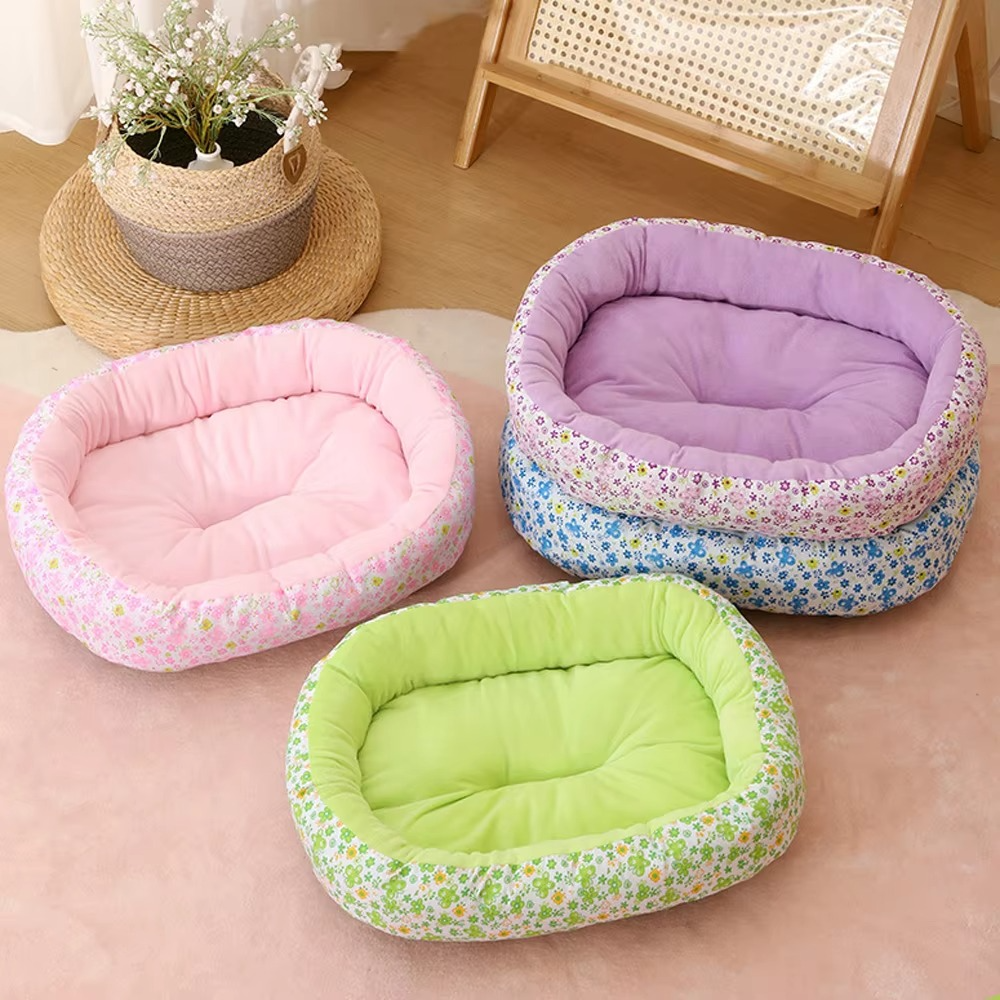 Plush Warm Pet Home for Cats and Small Pets