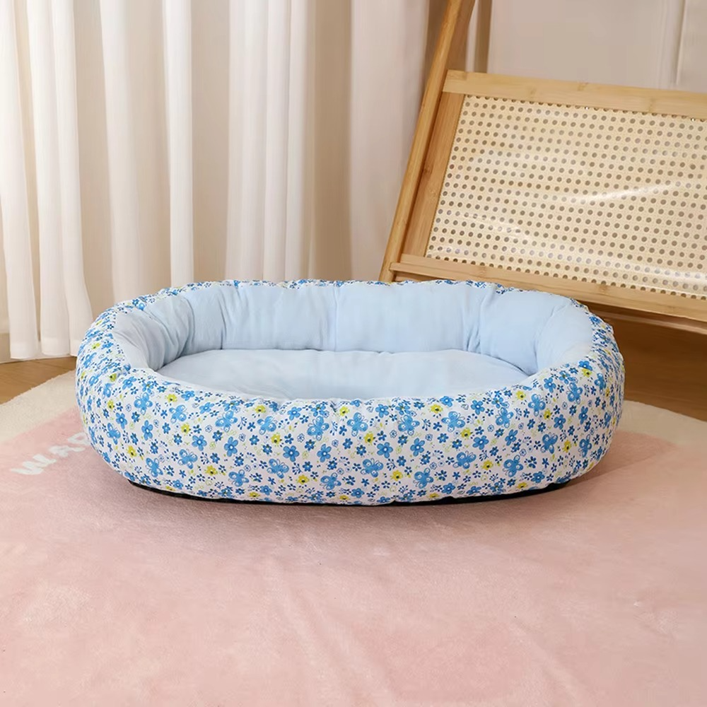 Plush Warm Pet Home for Cats and Small Pets