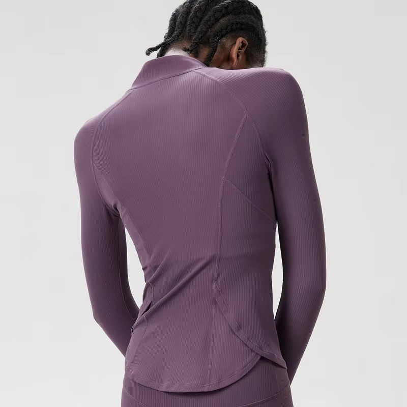 Women's Breathable Athletic Jacket with Long Sleeves