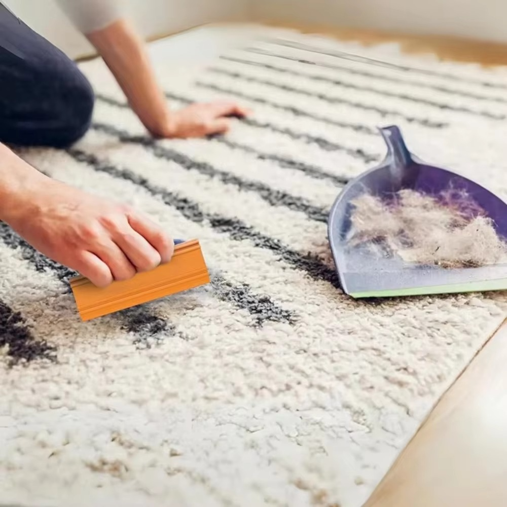 Effective Pet Hair Remover Tool for Home Use
