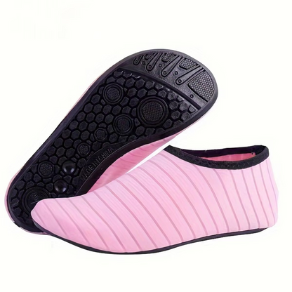 Lightweight Breathable Beach Shoes for Men Women