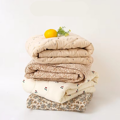 Soft Baby Quilt and Crib Blanket