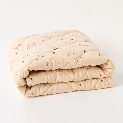 Soft Baby Quilt and Crib Blanket