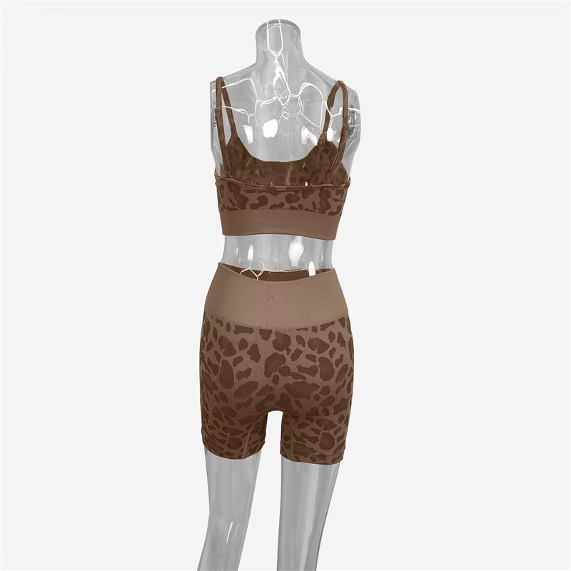 Women's Fitness Yoga Outfit with Sports Bra and Leggings