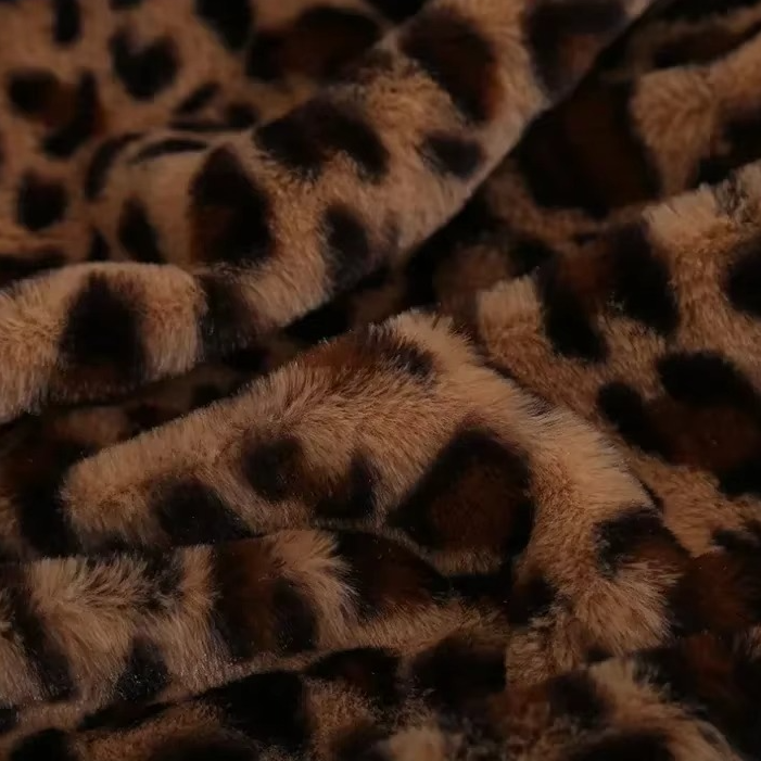 Faux Fur Leopard Pattern Plush Throw Blanket