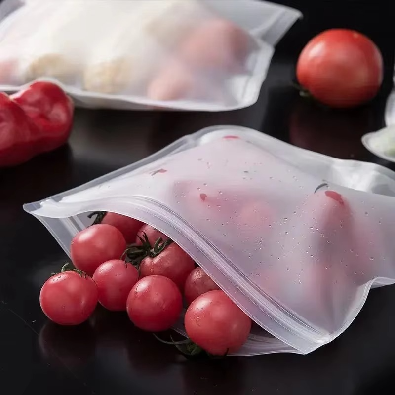 Eco Friendly Silicone Food Bags and Containers