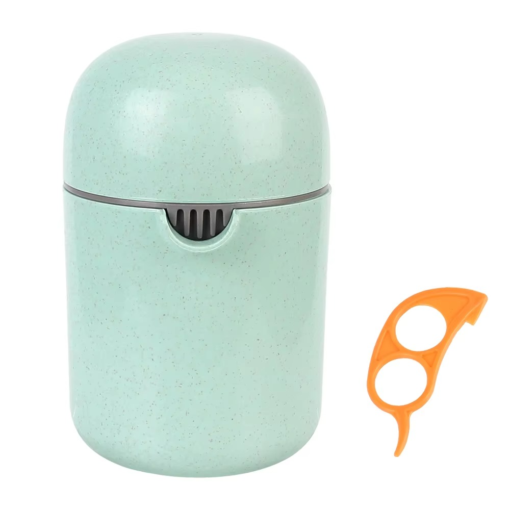 Compact Handheld Orange Squeezer - Easy Fresh Juice Anywhere