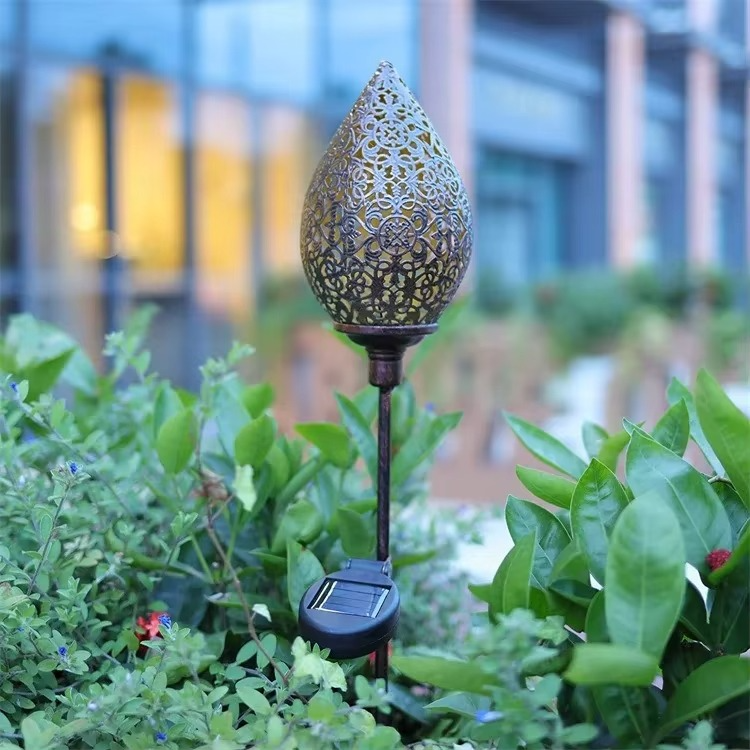 Outdoor Garden Solar Droplet Lamp