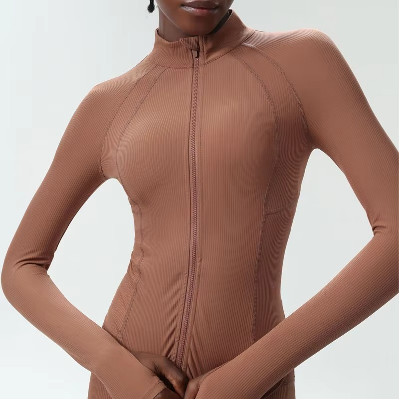 Women's Breathable Athletic Jacket with Long Sleeves
