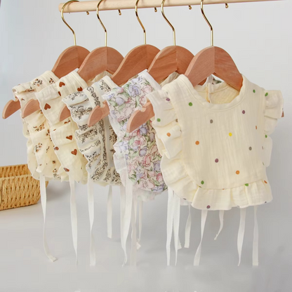 Cute Breathable 4 Layer Gauze Baby Bib with Ruffles