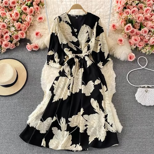 Elegant Flower V Neck Chiffon Midi Dress