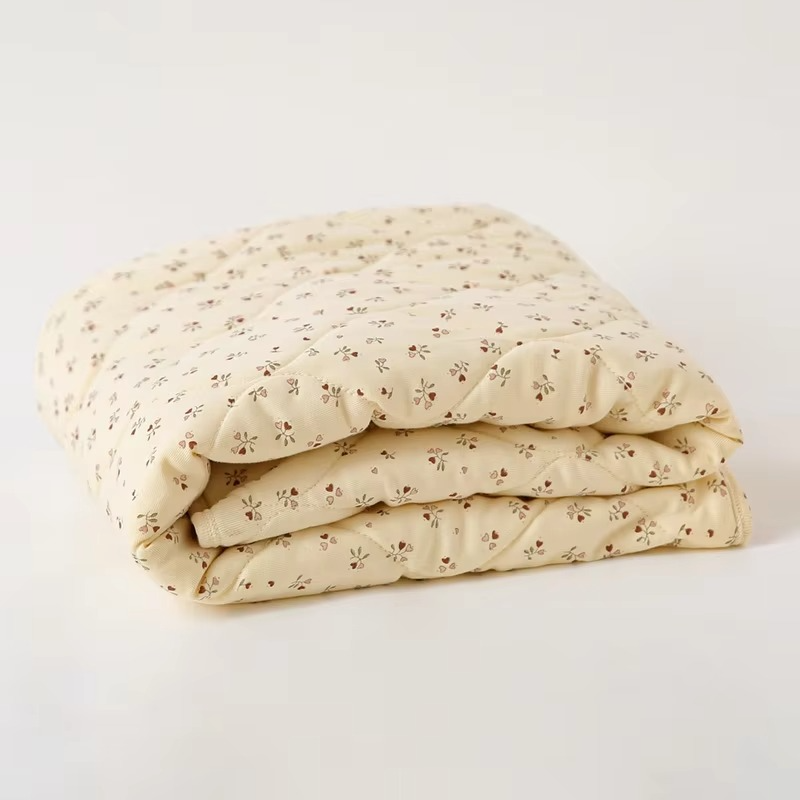 Soft Baby Quilt and Crib Blanket